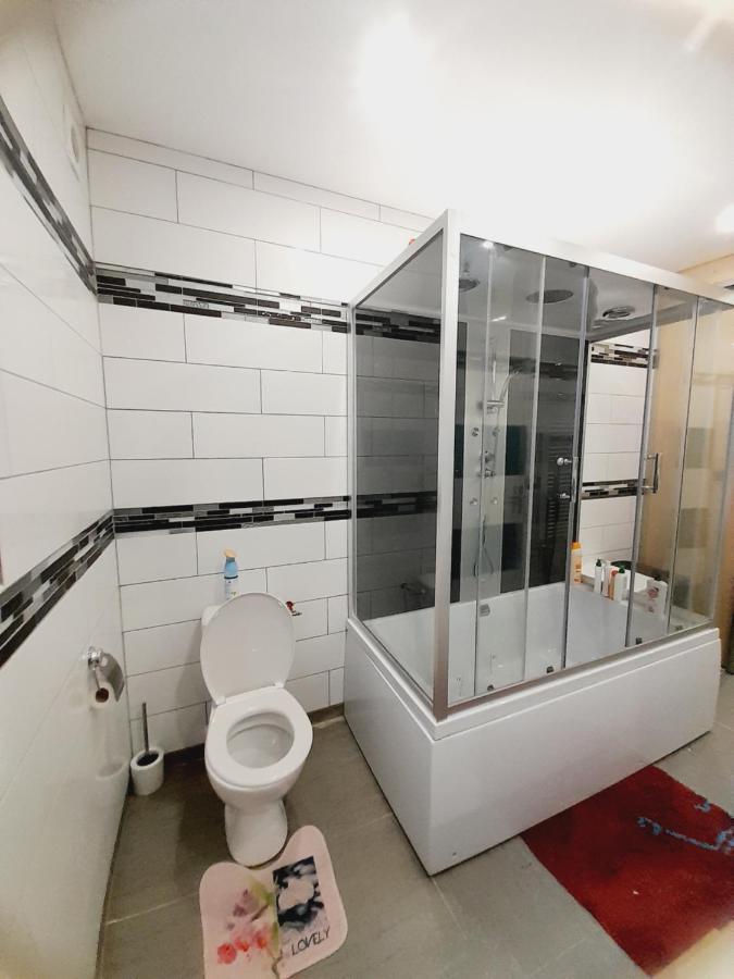 Une Chambre De 20M2 Chez Les Habitants Dieppe Eksteriør billede